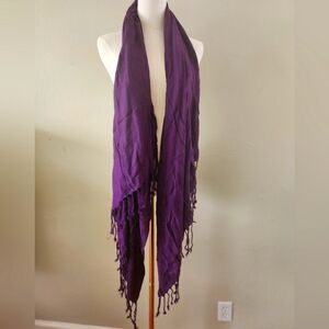 Women’s Purple Scarf